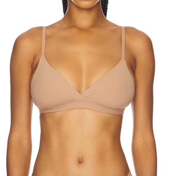 NWOT SKIMS Fits Everybody Triangle Bralette Size Medium Color Sienna - Picture 3 of 6